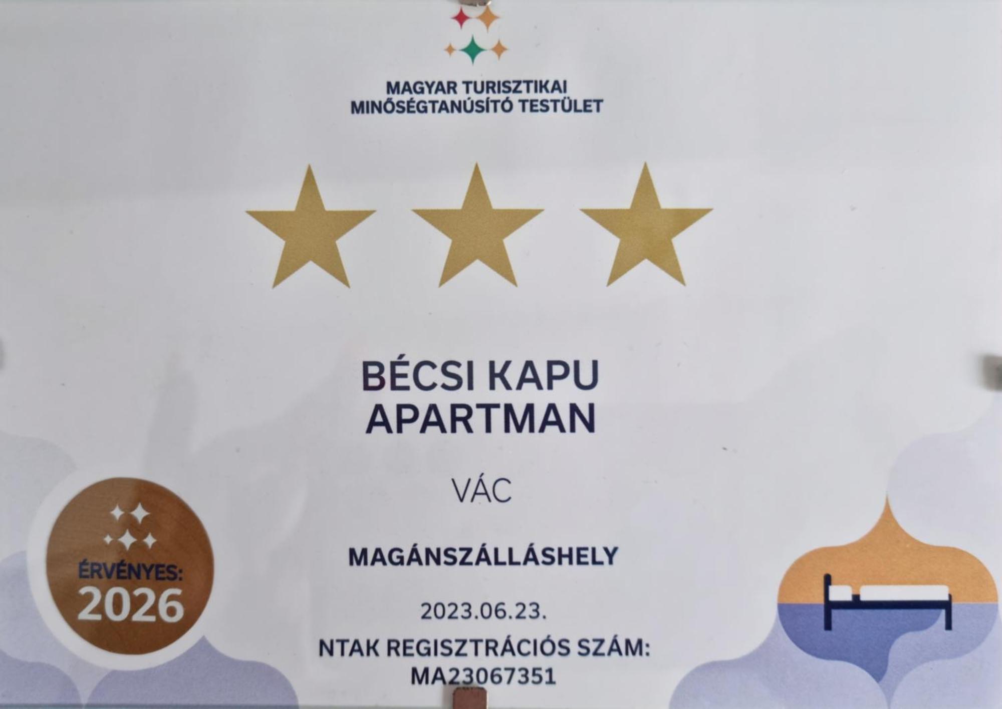 Апартаменти Becsi Kapu Apartman Вац Екстер'єр фото